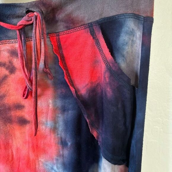 Tie dye red blue white maxi skirt size L with drawstring and pockets uni… - Picture 2 of 6